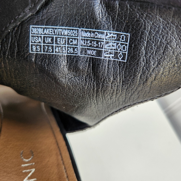 VIONIC Black Suede Leather Peep Toe Comfort Ankle Booties Boots Size 9.5 - Picture 9 of 11